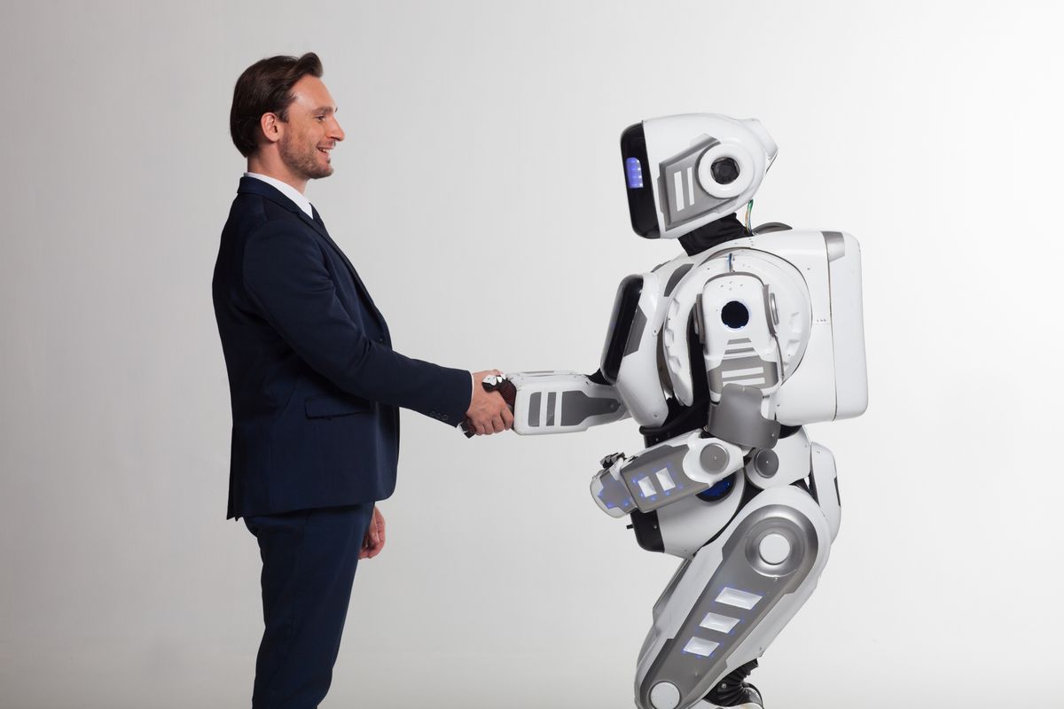 ロボットと握手